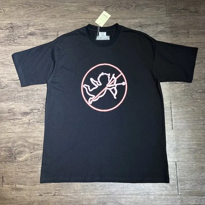 VETEMENTS Cupid Prohibition Black Tee