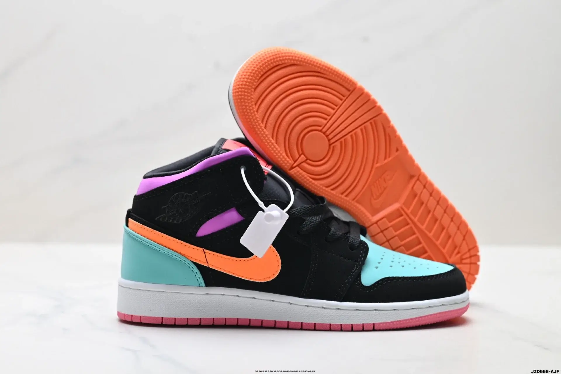 Jordan Air Jordan 1 Mid Multicolor