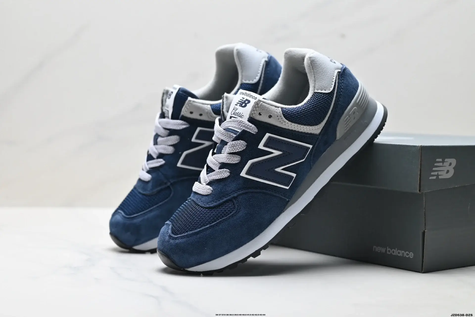 New Balance Navy Classic Sneakers