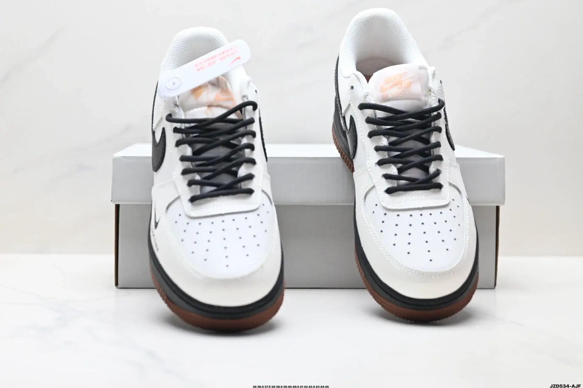 Nike Air Force 1 Low