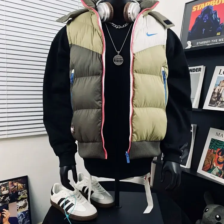 Nike Padded Hooded Jacket Beige Gray White