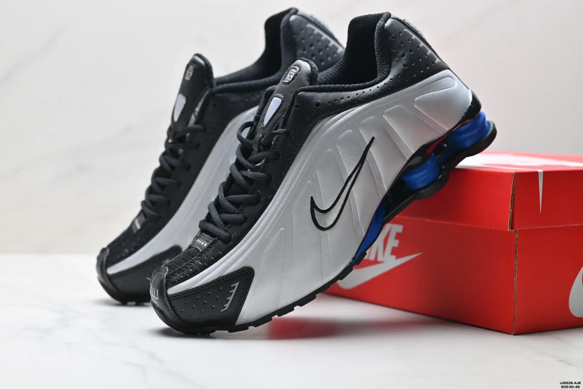 Nike Shox R4 Black Silver Blue