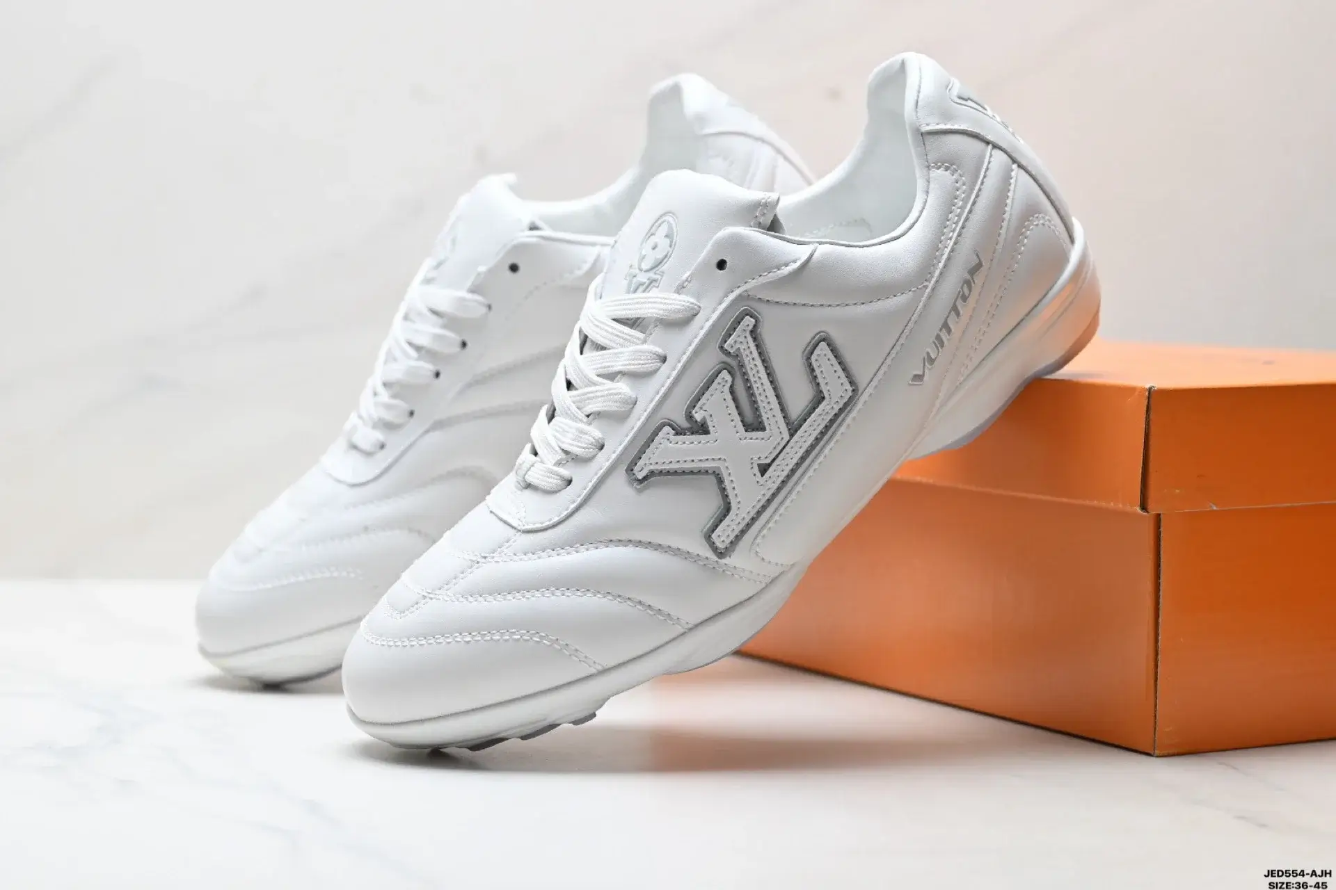 Louis Vuitton LV Logo Lace-up Sneakers