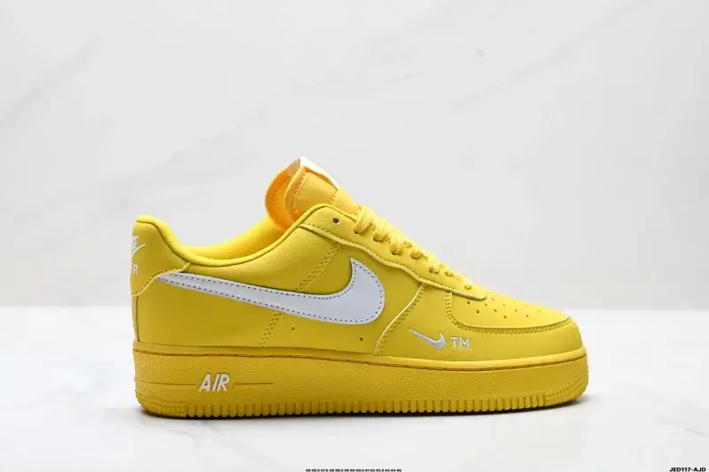 Nike Air Force 1 Low Yellow