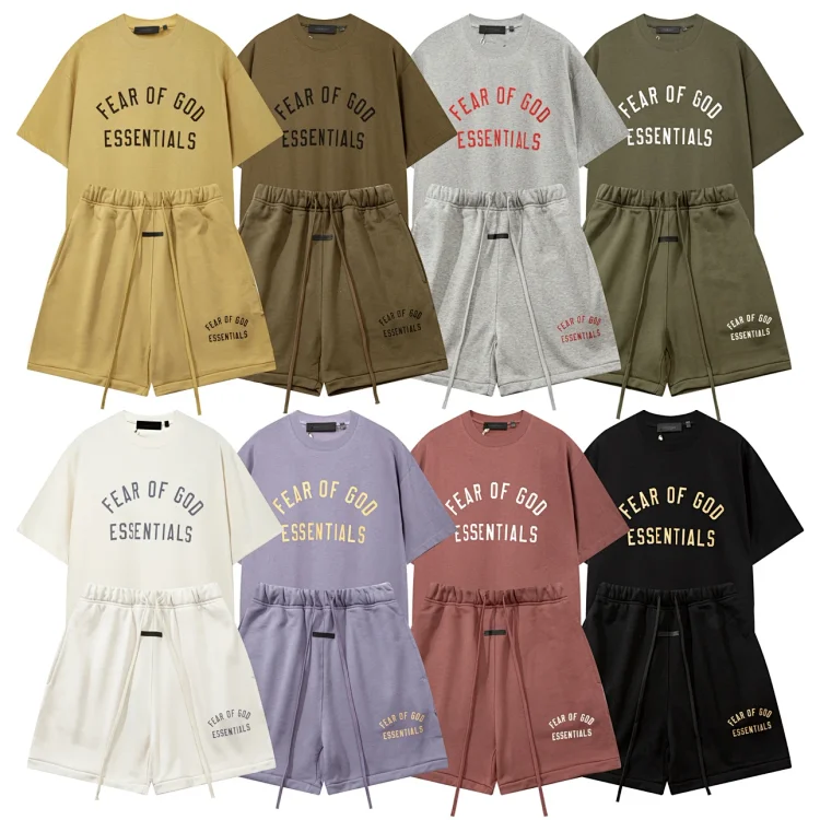 FEAR OF GOD ESSENTIALS Logo T-Shirt & Shorts Set