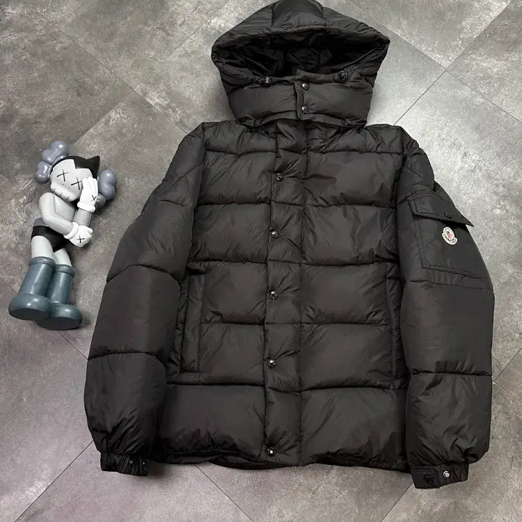 Moncler Black Logo Patch Hooded Down Jacket