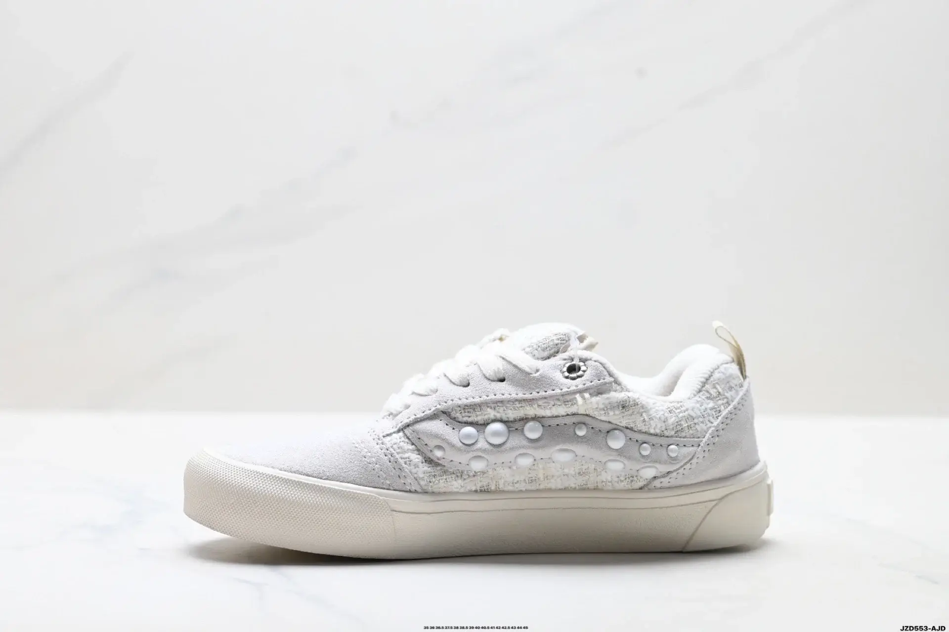 Vans Low-Top Tweed & Pearl Sneakers