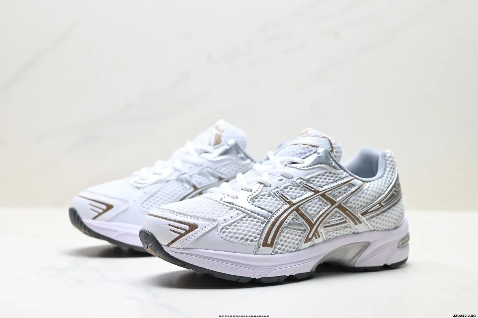 Asics White & Brown Mesh Running Shoes